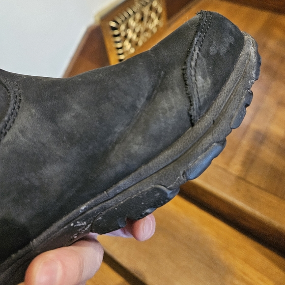 Oboz thinsulate wool and suede boots - Picture 3 of 16